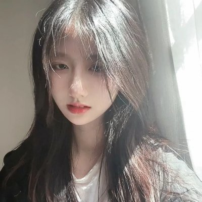 淡蓝琥珀